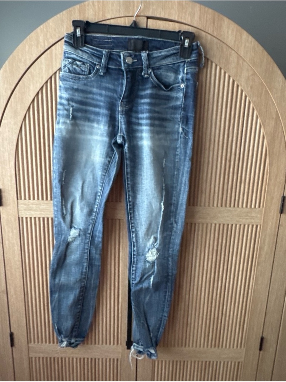 Buckle Women's Faded Distressed Jeans size 24